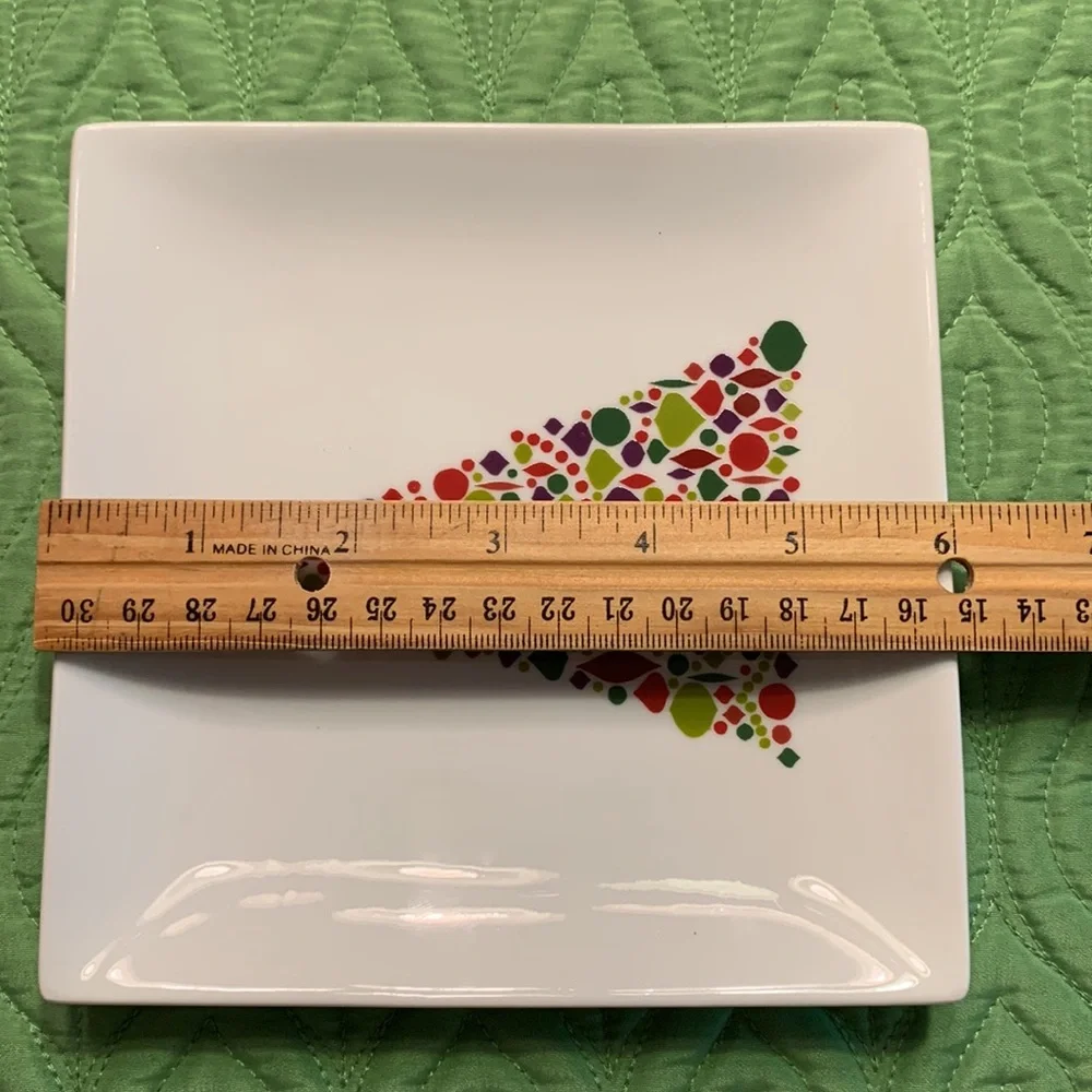 Like new! Crate & Barrel Christmas tree dish